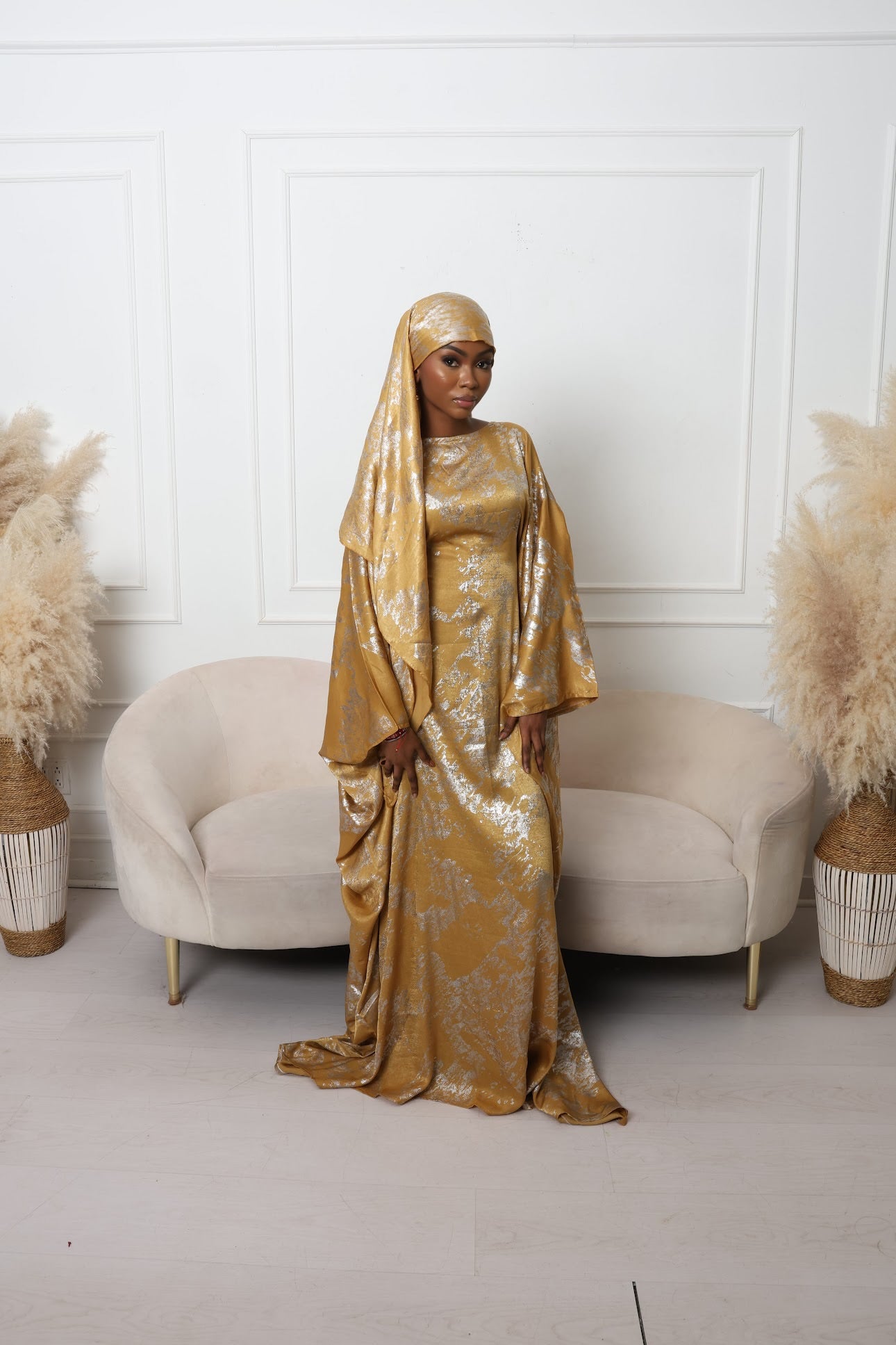Metallic Abaya